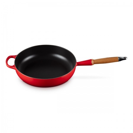 Le Creuset - WOODEN HANDLE SAUTE PAN / 28 cm ЦВЯТ: CERISE (CHERRY RED)