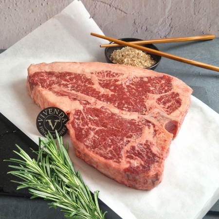 Австралийско Wagyu BMS 8-9 - говежди Т-боун стек