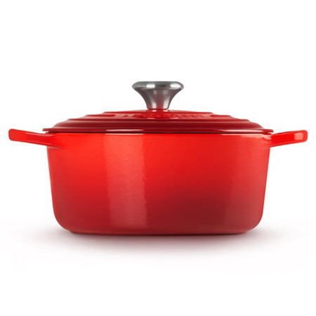 Le Creuset - ROUND CASSEROLE OVEN / 26 cm ЦВЯТ: CHERRY RED (CERISE)