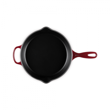 Le Creuset – DEEP ROUND SKILLET / 26 cm ЦВЯТ: GARNET (RHONE